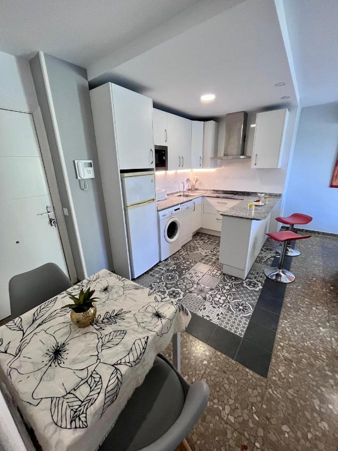 Apartament Gatu Lucero, Preferente Mayores De 25 Anos Y Familias *